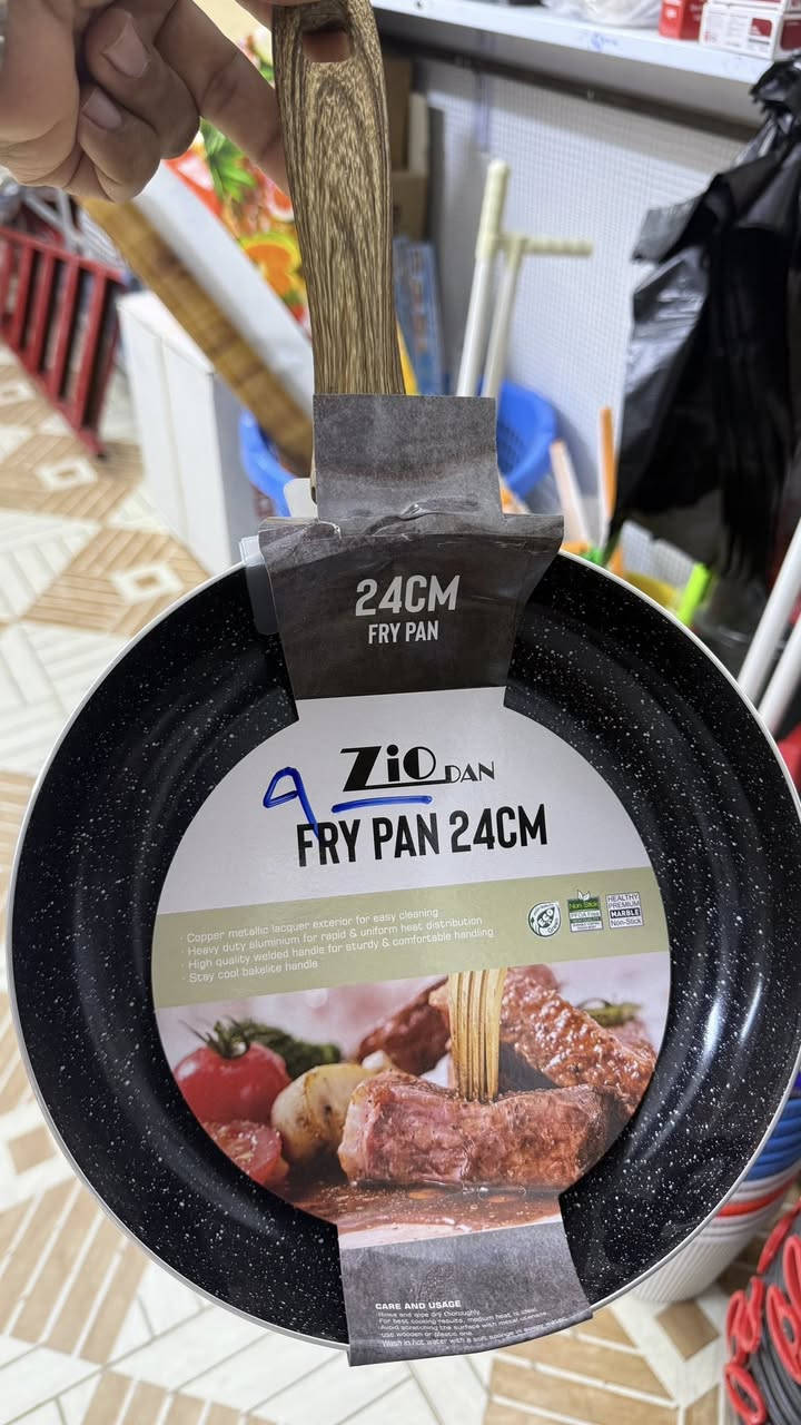 طاوة تيفال زيتي الاصلي 
بعقوبة باب الدرب شارع جامع لا اله الا الله مقابل مدرسة الشعيد لطيف للبنين


**إذا كنت صاحب هذا الإعلان وتريد حذفه لأي سبب، رجاءا أرسل رسالة إلى الدعم الفني**