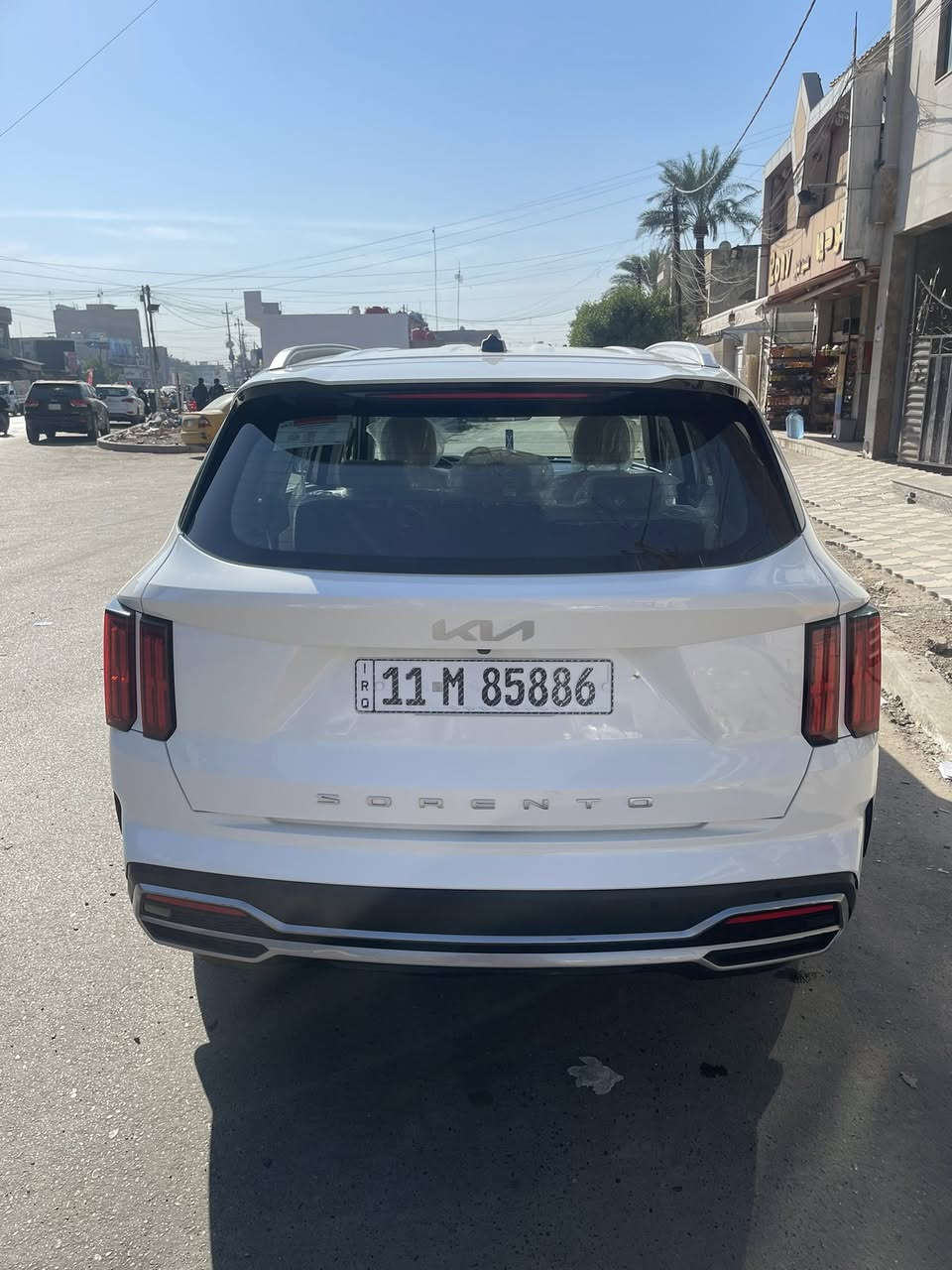 السلام عليكم سورنتو 2022 ماشيه 41نص فلول بيه باردجهت اليمن باب خلفي  بارد مفتوح مصلح اتصال *********** السعر 260
