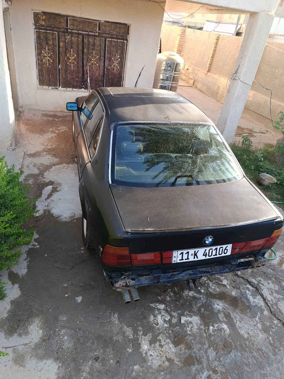 اسلام عليكم
Bmw 535.   1989للبيع او المراوس 
كير مكينة بشرط فول كهربائيات فول تبريد السيارة جاهزة  السيارة باسمنة رقم بغداد الانكليزي
الكشر شوف عينك السيارة يحتاج الها ترتيب دعامية خلفية +صبغ 
السعر 40 وبي مجال للاتصال او الاستفسار***********
