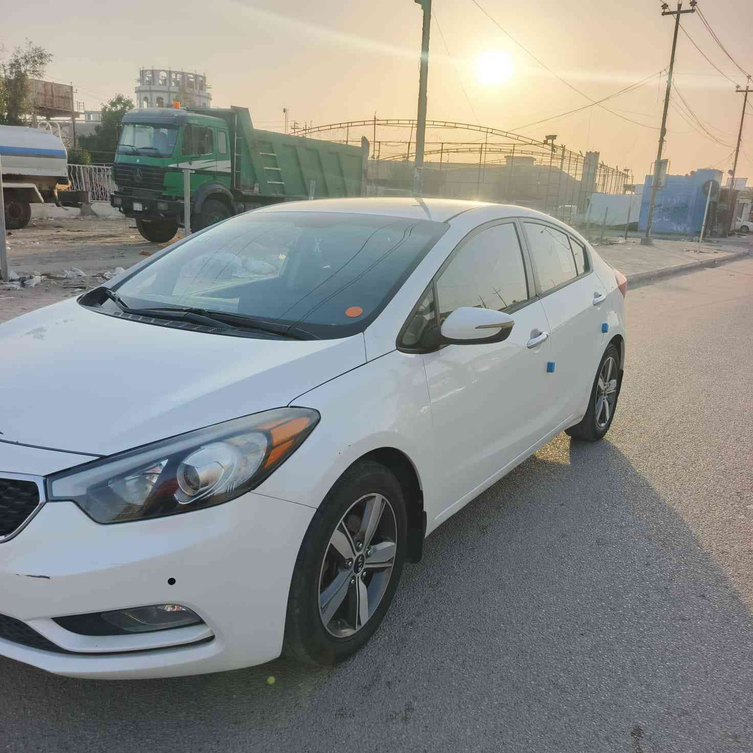 سيراتوا خليجي 2015 سنويه 2030
رقم جديد بأسمي  1600 دوش
كير محرك تبريد ثلج 

ضربتها بنيد مبدل + جاملغ امامي اصلي 

مكان السياره ذي قار مركز 
***********
السعر 105 بيع مستعجل
