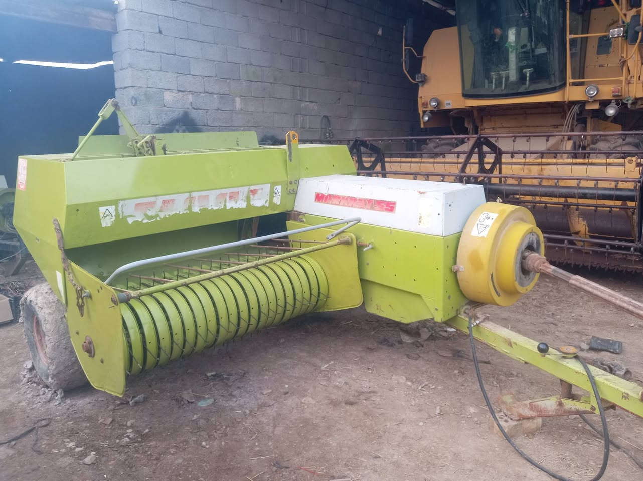 للبيع. كابسه كلاص حجم ٥٥ كوري. ادامه كامله مكفوله من اي لحيم. للأستفسار والتفاصيل ***********
