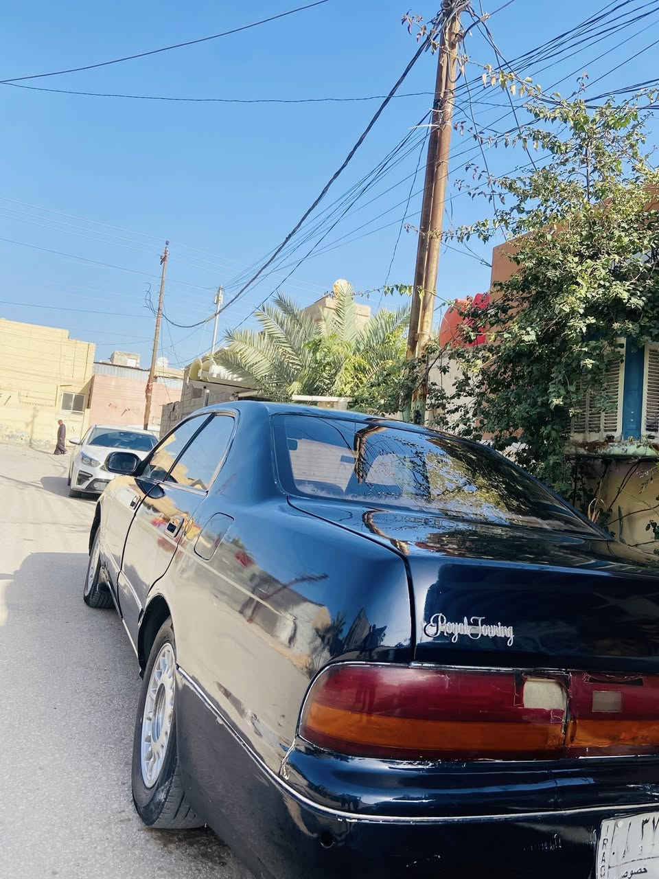 سلام عليكم
TOYOTA CROWN
 بطة للبيع  لون نيلي   مديل 1995
رقم كربلاء مداور ثاني يوم وين ميعجبك 
مكينة 2500 قبق ابيض   كشنات جدد كهربائيات شغالة  لايتات جدد  السيارة كفالة من گصة ونقل جثة  السيارة بيها فقط ضربة خفيفة ب القمارة لا گص. ولا لحيم معدلة   ويلات مصبوغات هستوهن  مكاني نجف كوفة حي ميسان الاستفسار اكثر الاتصال ع الرقم *********** السعر : 40 وبيهااا مجال
