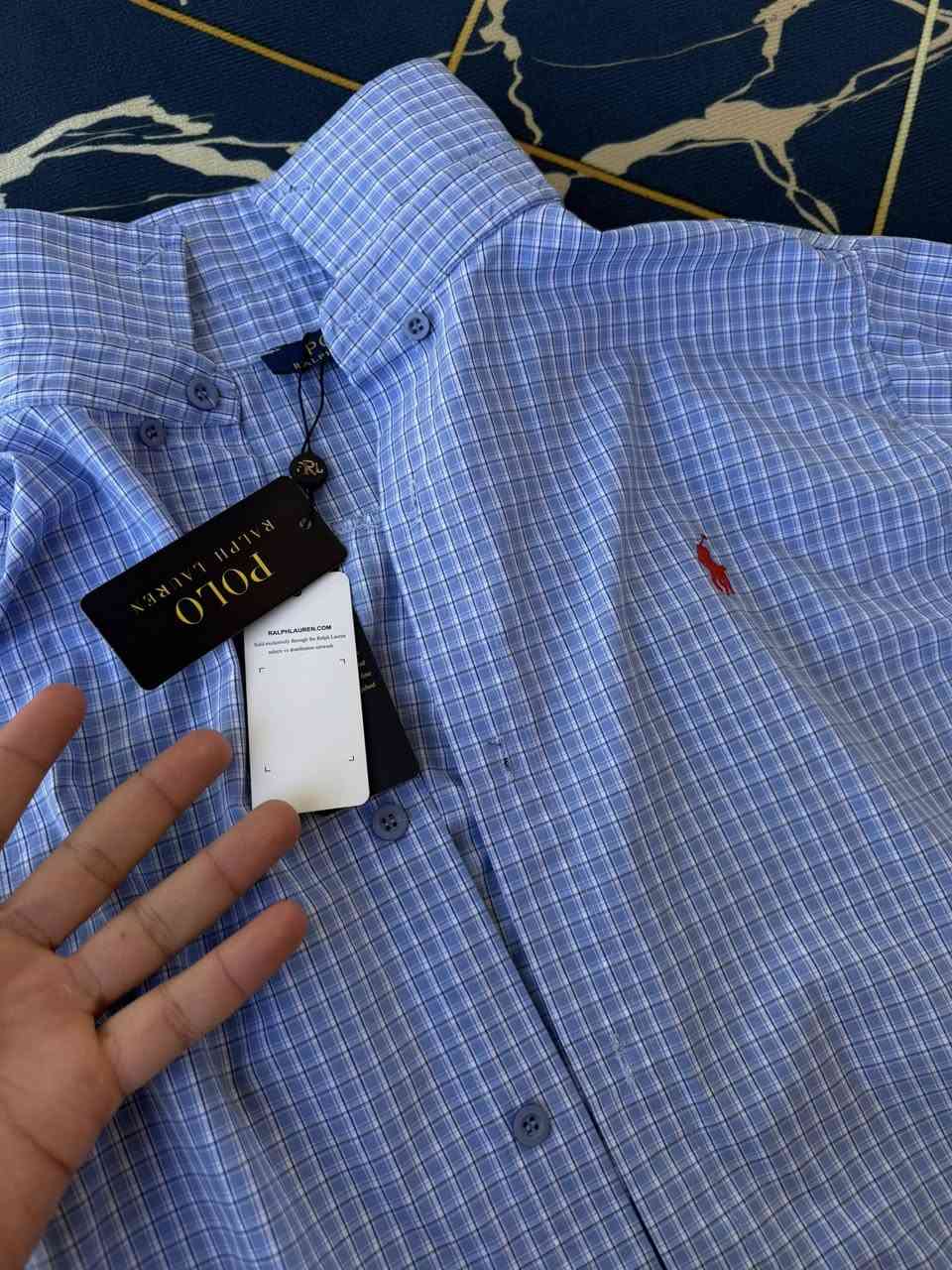 مساء الخير ✨
قميص بولو لوغو تطريز 
كوالتي عالي 
جملة فقط 
السيري خمسات 
توصيل جميع المحافظات 
راسلني خاص و تدلل


**إذا كنت صاحب هذا الإعلان وتريد حذفه لأي سبب، رجاءا أرسل رسالة إلى الدعم الفني**