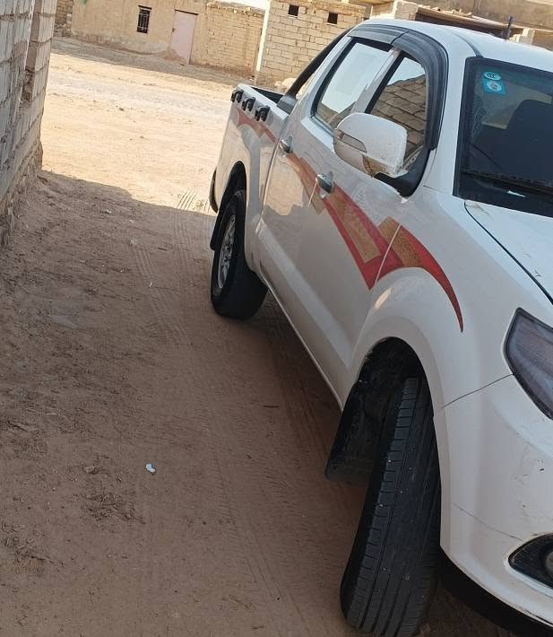 السلام عليكم سياره للبيع 
بسمي تحويل مباشر سياره جاهزه 
تبريد ثلج
للاستفسار انتصل
***********
