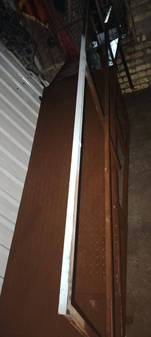 درج مالت باب ثقيل للبيع الطول٣امتار و٣٠ والعرض ٨٠ السعر ب١٠٠ وبي مجال


**إذا كنت صاحب هذا الإعلان وتريد حذفه لأي سبب، رجاءا أرسل رسالة إلى الدعم الفني**