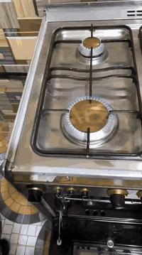 طباخ كريازي مصري شغال ٢٠٠قفله ***********
