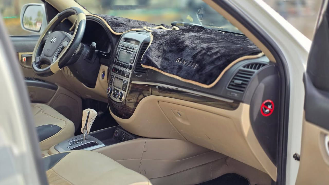 ‏‪***********‬‏ 
السلام عليكم

سنتافيه 2011 خليجي فول وأحد علا واحد بصمه تشغيل بصمه ابواب 6 سلندر 7 راكب 3 قطع تبريد فور ويل كسن كهرباء 
رقم بغداد انكليزي بسمي تحويل ثاني يوم 

سياره بيهه ثلاث قطع صبغ اثر طخات وقطعتين تبديل بلاد المجموع 5 قطع بدون معجون
#سعرهه ١٢٣ 
مكاني بغداد 
‏‪***********‬‏
