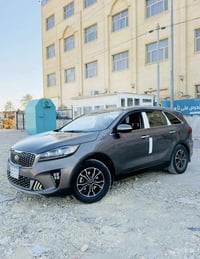 سورنتو • ٢٠١٩ • ٦ سلندر