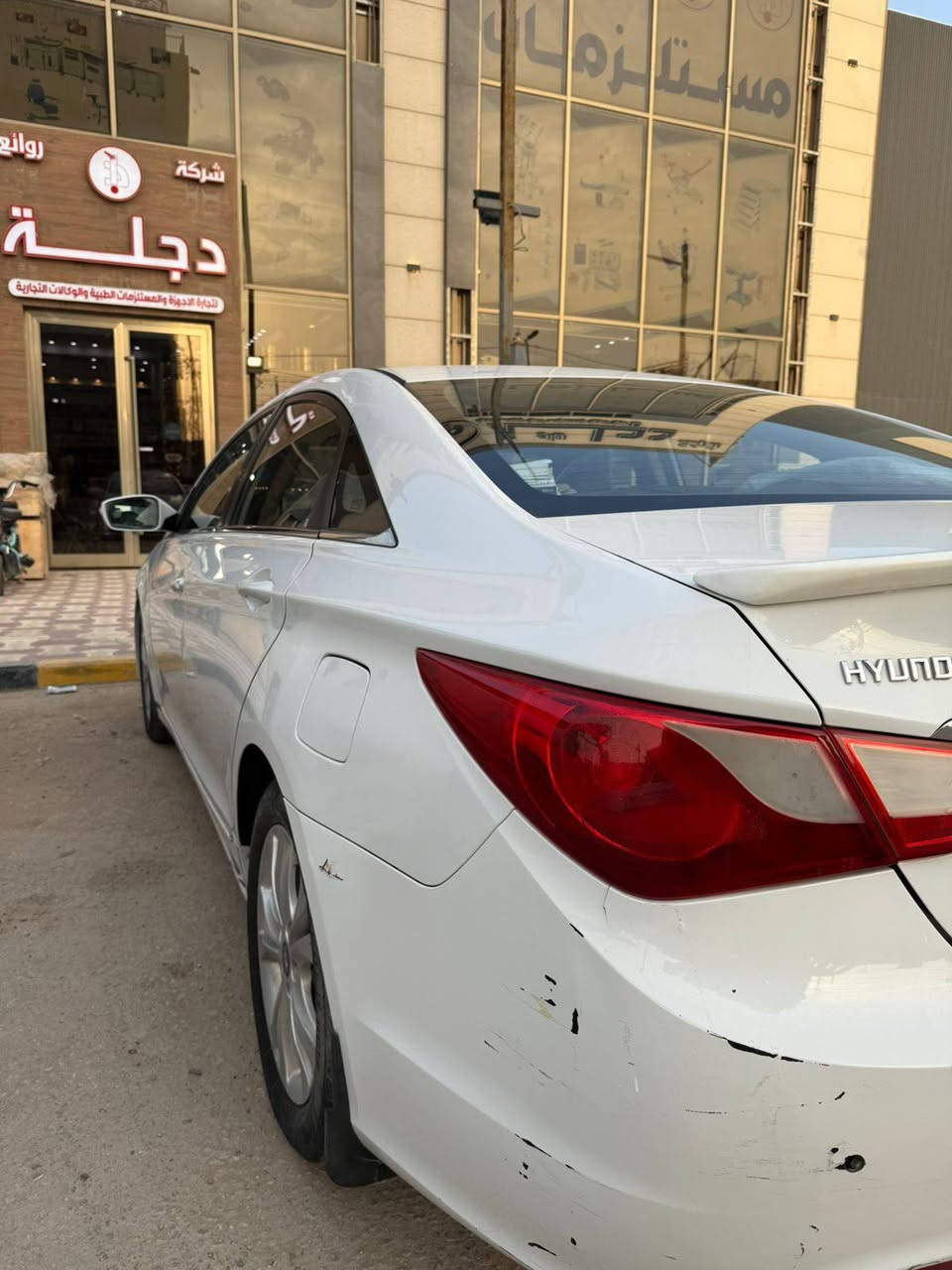 مكلف بالنشر...
سوناتا 2011 خليجي مكينة 2400
رقم اربيل سنوية ورقم منتهيات
السيارة بيها فقط البنيد مبدل نفس اللون وبارد اربع اصابع بالجاملغ الكدام من جهة الباب وباقي السيارة كفالة عامة من البارد والصبغ والتبديل..
مكان السيارة النجف
السعر 115 ورقة
‏‪***********‬‏
