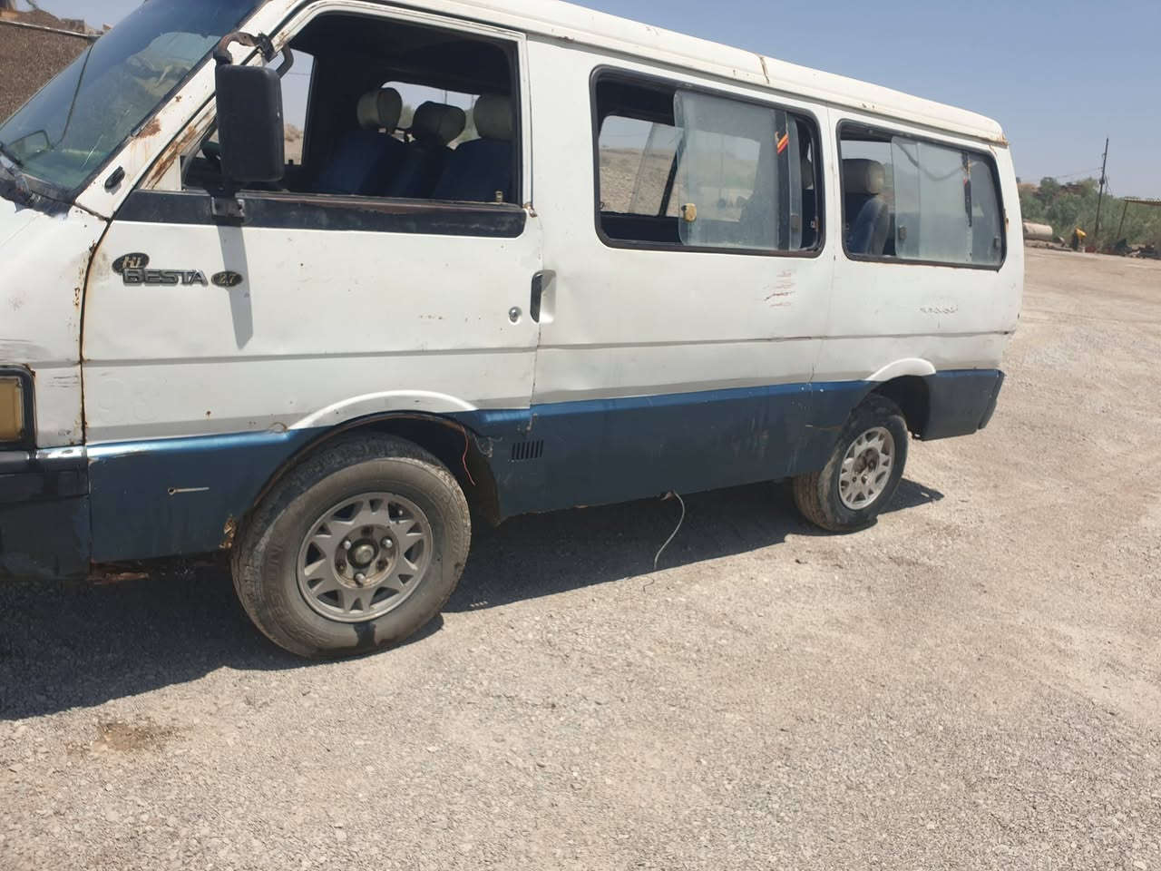 سلام عليكم بيع مستعجل كيه بوز موديل تسعينات محرك بلادي رايده 12ورقة وبيهة مجال بسيط حك الجيه رقم صاحب السيارة
***********
او اتصال على الرقم الثاني
***********
المكان ديالى
