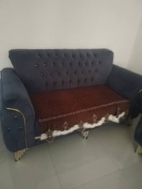 ١٠ مقاعد • نضيف • طباخ