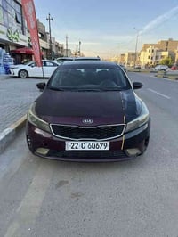 كيه فورتي للبيع موديل 2018بيه صبغ 5قطع صبغ سعر 103بيه مجال بسيط مكان س...