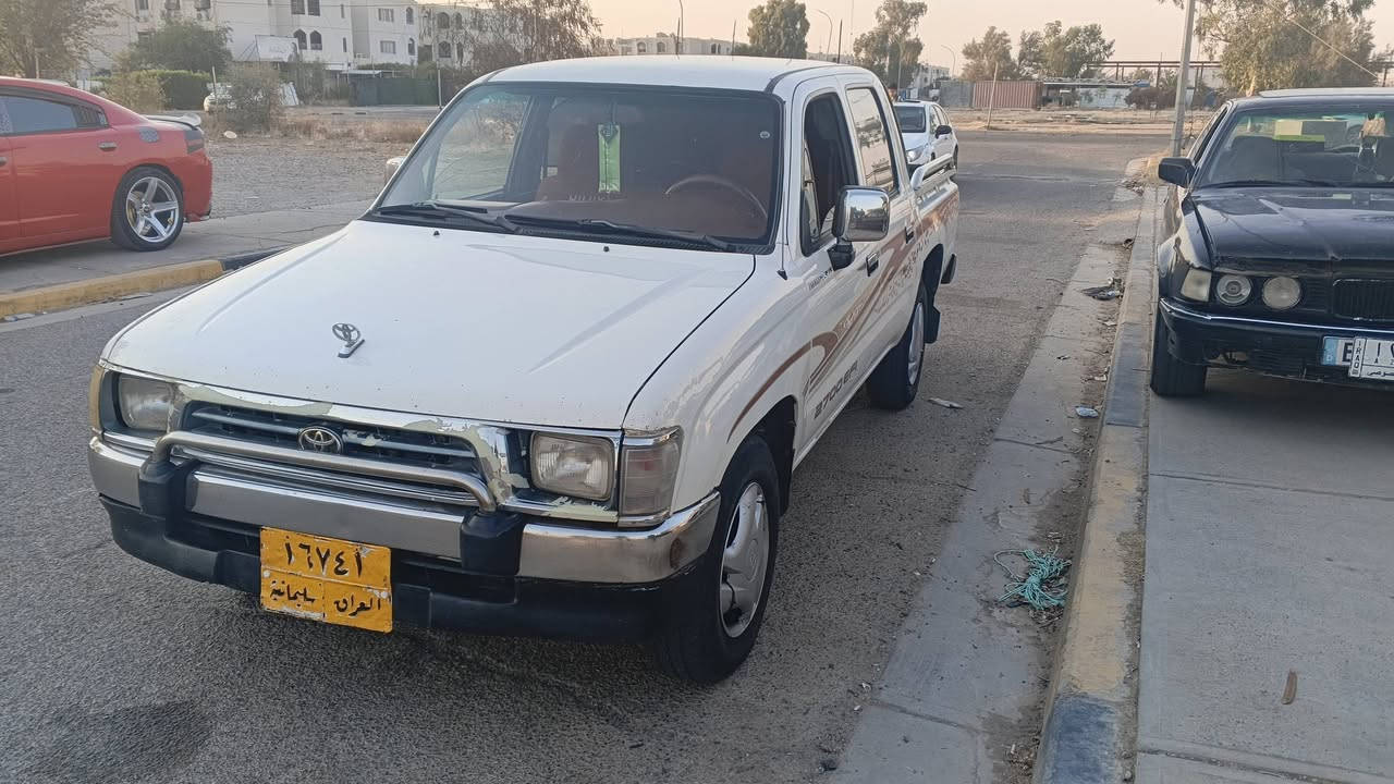 سلام عليكم اخواني بيع او مراوس حسب القناعه تيوتا نضيفه جاهزه من كلشي مكفول من الحادث بيهه مكان قليل صبغ ربع قطعه السعر 93 وبيهه مجال غرمات مصفره سياره جديد مامتعوبه جاهزه رقم *********** مكلف بلنشر
