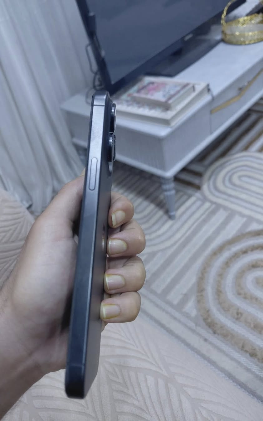 سلام عليكم ايفون 15 برو ماكس للبيع اسود كحلي  كله مكفول من كلشي بلادي مامفتوح نضافه فول بطاريه 85 السعر مليون و100 وبي مجال


**إذا كنت صاحب هذا الإعلان وتريد حذفه لأي سبب، رجاءا أرسل رسالة إلى الدعم الفني**
