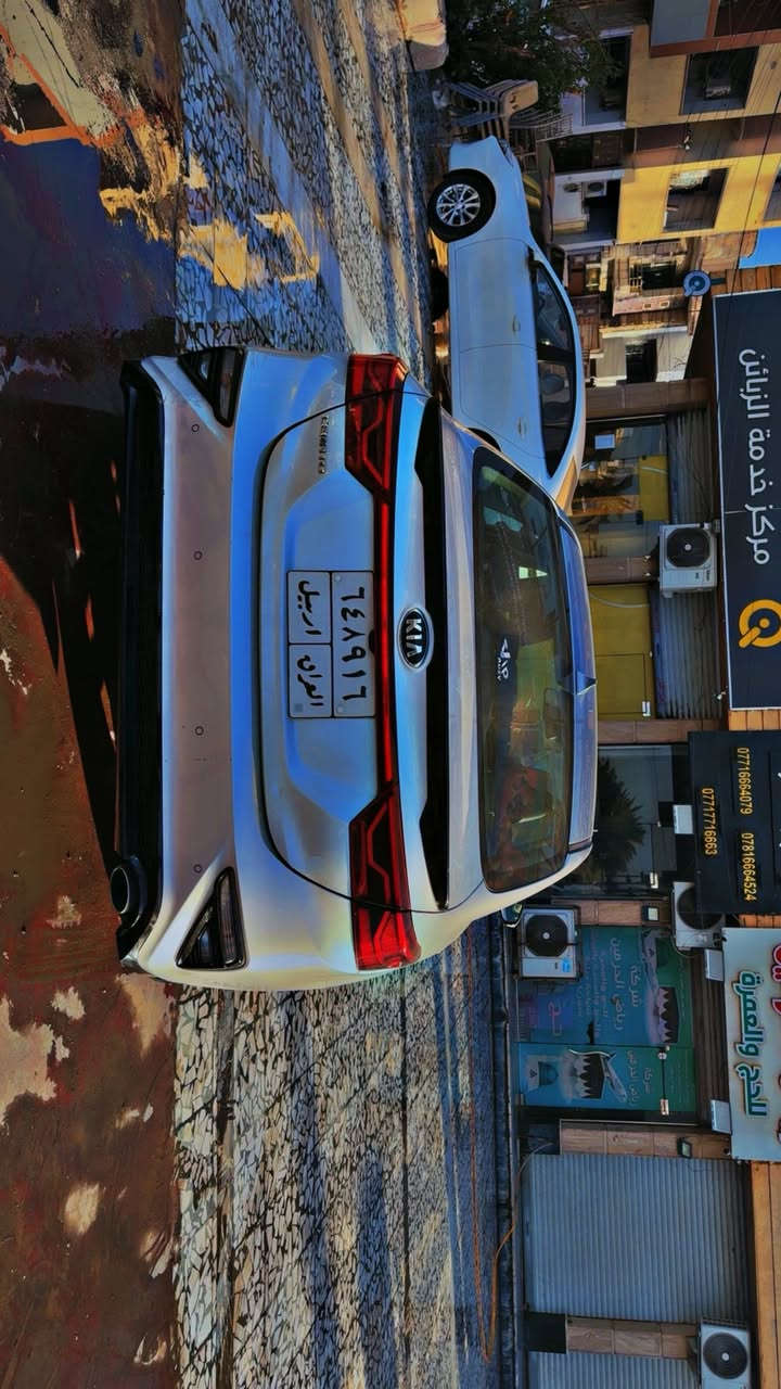 سيراتو 20
السياره جديده بكل كلمه وكاله سردار
ماشيه ٣٩ الف 
السياره فول مواصفاتها معروفه 
من ناحيه الصرف اقتصاديه فول
كير ATM المرغوب للاجواء العربيه
فتحه
بصمه عدد ٢
شاشه كامله كاربلي
قطعتين تبرين
مقاعد تحكم كهرباء
مقاعد تدفئه
حساس امامي خلفي
مري شفط
منضور ليلي بلمري
زنون ابيض بلادي 
داخل اسود 
3 وضعيات قياده
السياره مكفوله من الصبغ والمكينه والكير 
بيها بارد خفيف بلباب
والسياره صار بيها ضربه بلجاملغ الامامي كما موضح بلصوره 
السياره معروضه بسعر كلش حلو ومراعي ضربتها ومنتفق 
مع المندلاوي اذا يريد يسويها يمه ترجع بارد BDR. 100٪؜
رقم صاحب السيارة

***********
