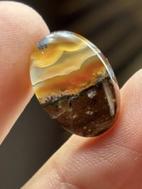 عقيق يماني • حجر كريم • مجوهرات