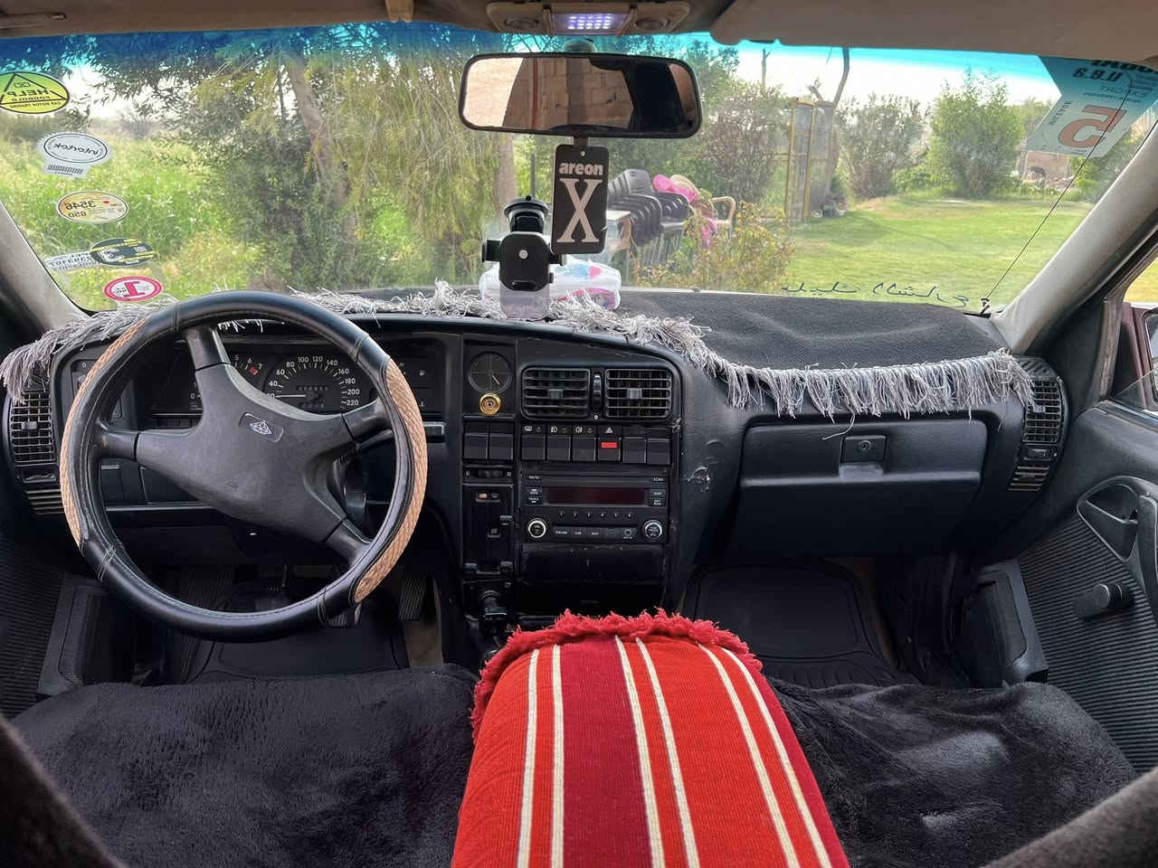 السلام عليكم للبيع او المراوس حسب القناعه اوبل اوميكا حجم 20 شرط التحويل رقم كركوك گير ومحرك شرط صدر امامي جديد مبدله تخم تاير جديد درام شفتات جديد اذان محرك بدون حادث كهربائيات كلها شغاله بدون خياس ادامه نوزلات وبلكات وايرفلو وفيت بنب كلها جديد السياره بلاديه حتى صبغ ما بيها عدا الهلالات الخلفيه لايتات كصه مخليلها 
مكان السياره قضاء العلم سمرة
السعر 35 $
***********
