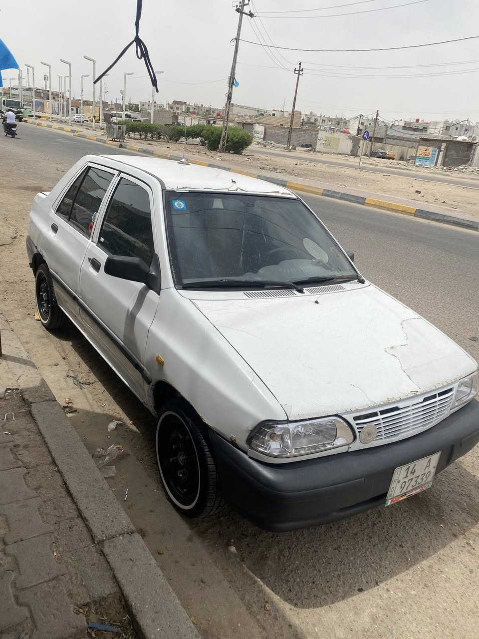 سلام عليكم سايبا مديل 17 مكينه وكير حلوات سياره بسمي  سنويه ال 2029 ما بيها شي هزه جديده شرط التحويل تخم خط ابيض جديد توه  شاده سياره كامله مكمله بس بيها المشط بي نضوح قليل مكاني بصره جمهوريه مقابيل دفاع المدني  ) سعر 38وبيها مجال بصيط هاذا رقمي موجود ***********
