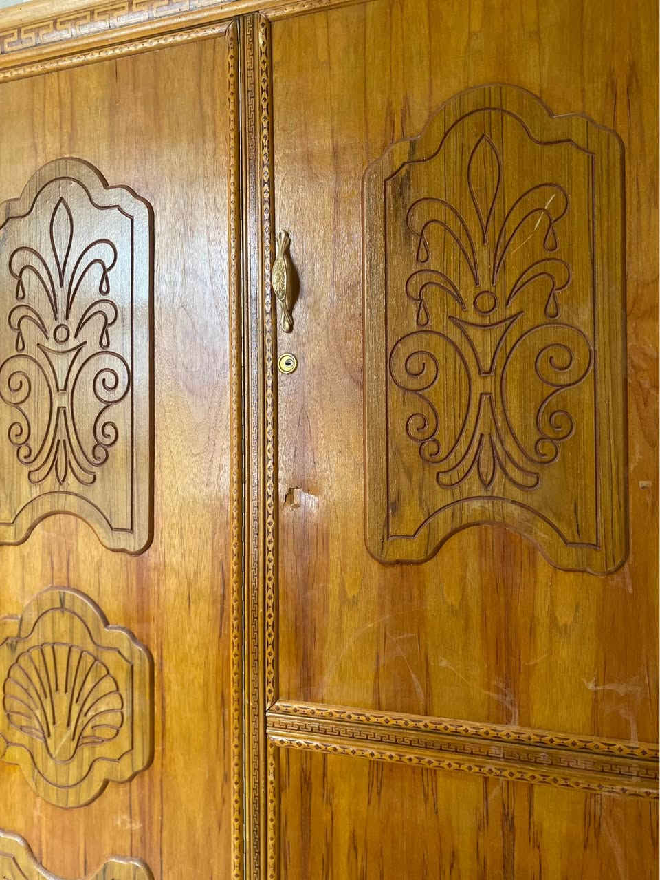 كنتور للبيع مثل مواضح كدامكم ب175 الف وبي مجال الاتصال على الرقم *********** كربلاء, العراق
