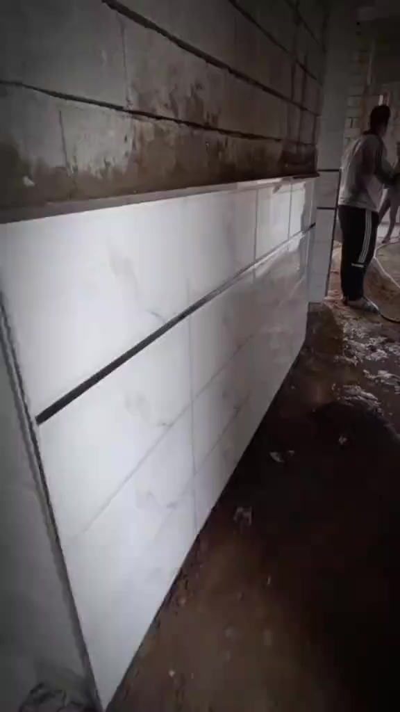 جزء من عملنا متفرغين حاليا نشتغل جدران ارضيات اشتغل على متار وانزل بليوميه الى يريد يتصل على رقم *********** بي وتساب
