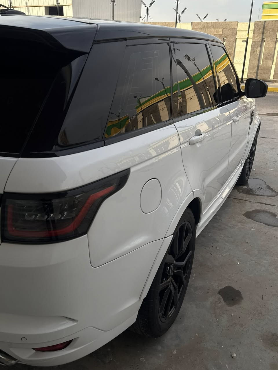 رانج روفر 2014 سبورت خليجي
محدث SVR
بل كامل
صبغ قطع تحديث فقط
كير مكينه كفاله سوبر
مواصفات فول الاخير داخل احمر
نواقص البيه صوت بل مشط ستيرن من افر
فطر بل بونراما ممبين بس اني احب اذكره

سعر 238 ورقه بيها مجال بسيط
استفسار ***********
رقم بغداد تحويل مباشر
