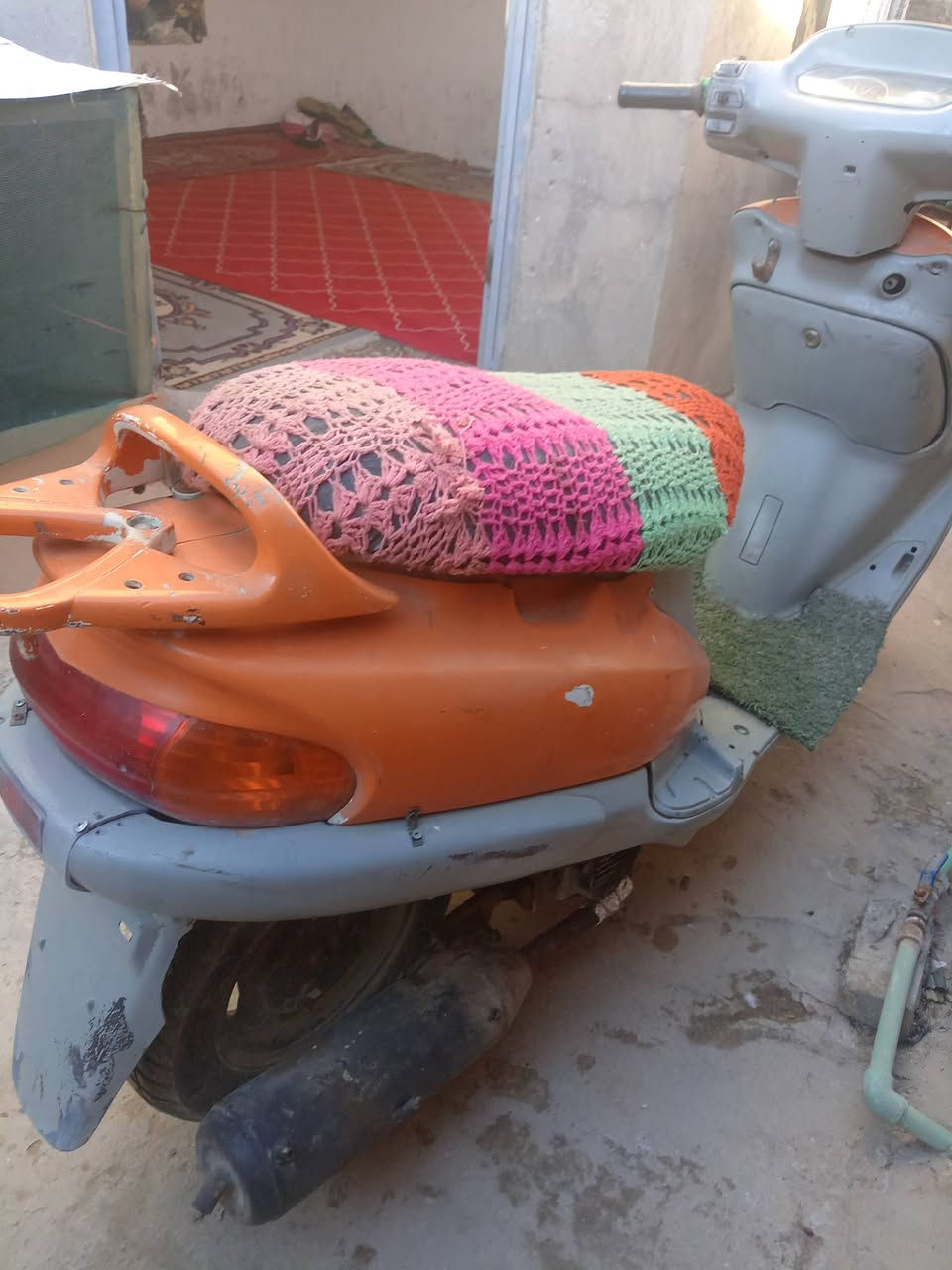 دراجه سيام ياباني ١٤٠ مكينه حلوه سعر ٢٥٠ بيه مجال قليل رقم *********** مكان كوفه شارع المعمل
