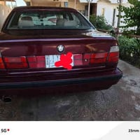 من رخصت الادمن   بي ام 525 موديل 92وارد ياباني الرقم بغداد بأسمي سنويه...