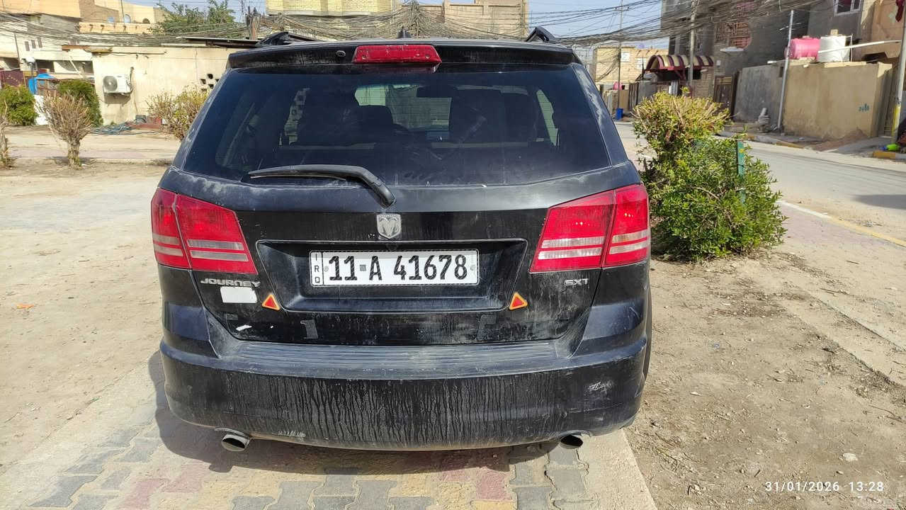 السلام عليكم ورحمة الله وبركاته 
دوج جورني 2009 محرك ستة سلندر 3500
بيها منظومة غاز
سبعة راكب ثلاث قطع تبريد
رقم بغداد انكليزي سنوية بسمي لل2029
مشكلتها تدير سلف لكن ما تشتغل 
السعر 75 وبيها مجال تعجبك اتصل أو راسلني 
العنوان كربلاء حي العامل 
***********
***********
