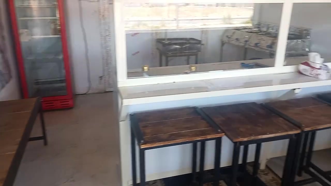 سلام عليكم اخوان متاح مطعم كامل مكمل عنوانه حي الحجاج شارع العام


**إذا كنت صاحب هذا الإعلان وتريد حذفه لأي سبب، رجاءا أرسل رسالة إلى الدعم الفني**