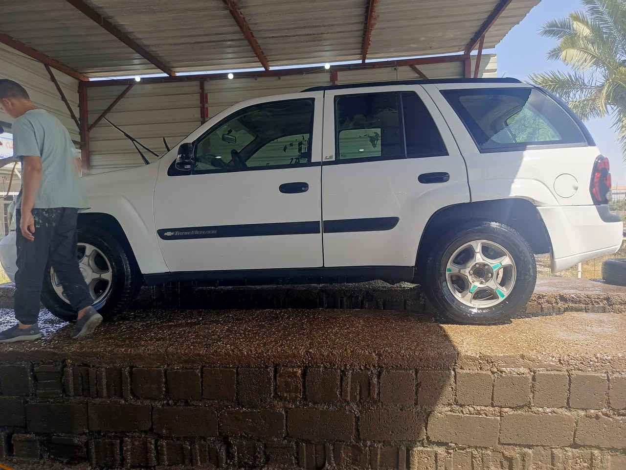 بلايزر البيع او مراوس موديل 2004مزاد كتاب رسمي سياره كير محرك نظيفات سعر 47 وبيه مجال مكان بغداد وهاذرقمي ***********واتساب ***********وهاذ مخابره
