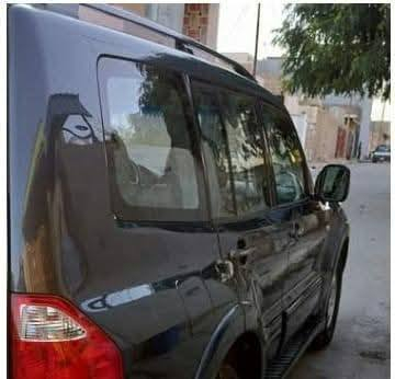 مسبوشي باجيرو  للبيع
م2006
السياره فول مواصفات 
السياره جديده مكفوله كفاله عامة 
تخم تاير جديد 
3 قطع تبريد  على وضع الشركة
محرك 3000 بلادي 
7 راكب 
السياره بأسمي رقم سليمانية  تحويل مُباشر  
المكان تكريت 
للاستفسار على هذا الرقم ***********
