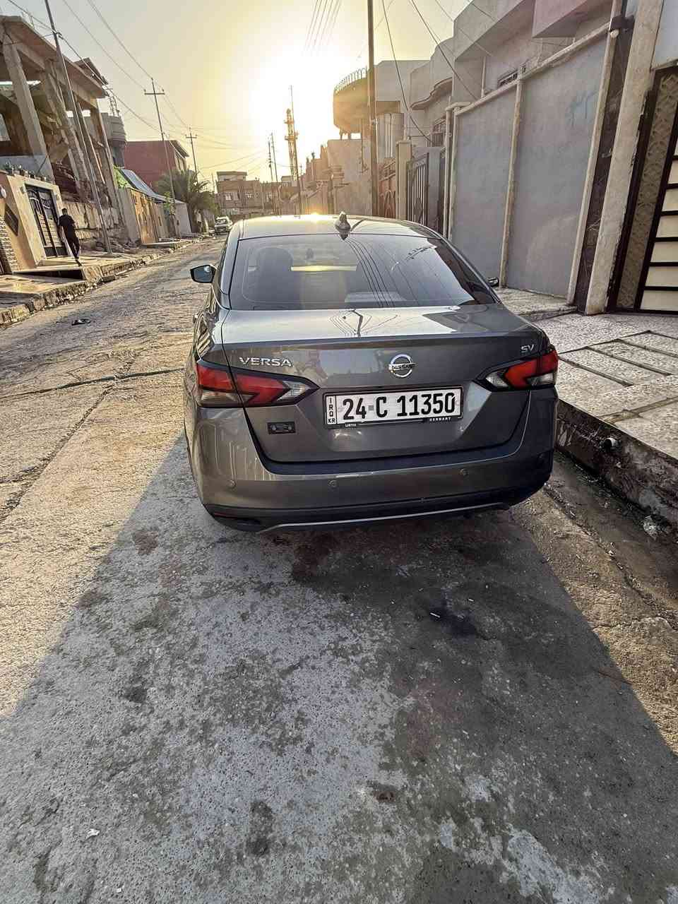 نيسان فيرسا 2020 وارد أمريكي 
كاميراخلفية
رادار تحكم
محدد مسار
اوتو بريك
تبريد كلش زين
المحرك والگير مكفولات والدهن مبدلات جديد من فترة قصيرة
البطارية جديدة مبدلة
طخم جديد مبدل مع نوزلات كصة 
الايرباك سليم مال شركة 
حادثة بسيط موجود بالمنشور ضربة خفيفة بالجاملغ الأمامي والخلفي من جهة الراكب
مع شخطة بسيطة من الطرف الآخر للجاملغ
لايوجد قطعة صبغ بيها 
السيارة مداريها بالبنزين والدهن 
السعر ١١٨ وبيها مجال للتناقش
السنوية من شهرين ساقطة سهلة تجدديها
للاتصال 
***********
المكان الموصل حي الصديق
الجاد فقط يدخل يراسل
