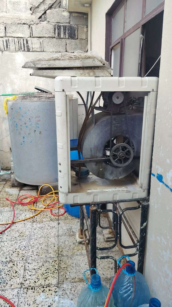 حجم واحد ونص شرط شغل نظيفه ماطور نحاس سرعه وحده شرط في شرط سعر 75وبيها مجال حتئ حلفتها جديده


**إذا كنت صاحب هذا الإعلان وتريد حذفه لأي سبب، رجاءا أرسل رسالة إلى الدعم الفني**