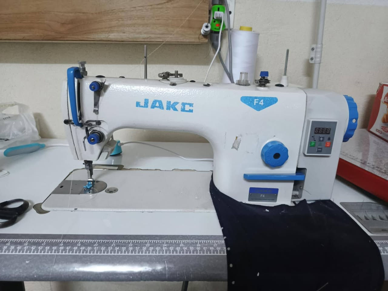 السلام عليكم ماكينه جاك فور للبيع السعر 300 بيها مجال نظيف جدا حيل نظيف موصل رشيديه


**إذا كنت صاحب هذا الإعلان وتريد حذفه لأي سبب، رجاءا أرسل رسالة إلى الدعم الفني**