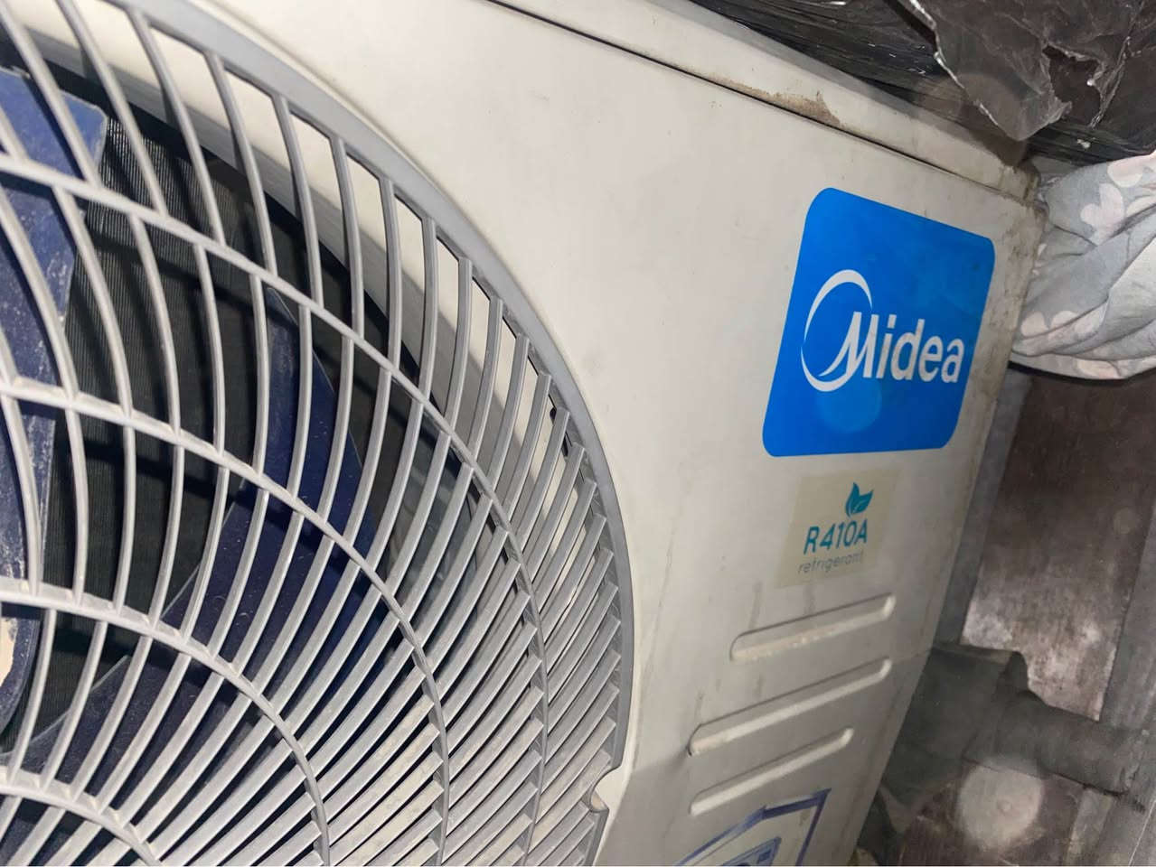 سبالت عدد ثنين ابو طن يستقر على ثنين أبير البيت كربلاء الحر ***********القتصادي كربلاء, العراق
