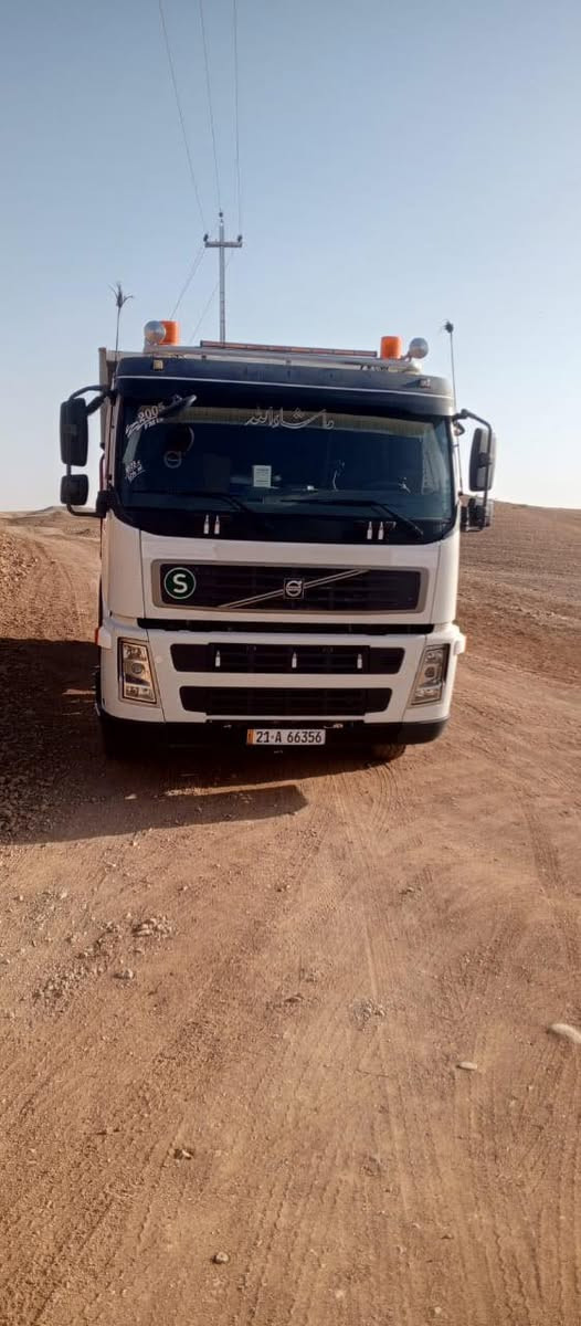 سلام عليكم فالفو شيطاني. للبيع موديل 2005شاصي بلادي طويل تخم تاير جديد سنويه جديد سعر 380 بي مجال رقم مبايل***********/***********
