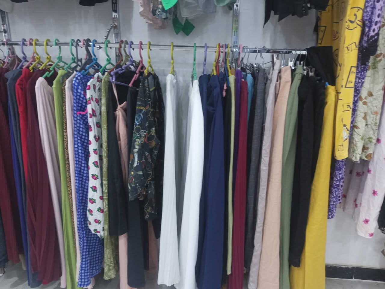 تخفيضات 
تخفيضات 
دشداشة مع شلحة 
قميص نسائي 
كيلوت
فقط 3000

سوق الشيوخ حي العسكري شارع الصورة قرب حسينة الإمام الحسن العسكري عليه السلام


**إذا كنت صاحب هذا الإعلان وتريد حذفه لأي سبب، رجاءا أرسل رسالة إلى الدعم الفني**