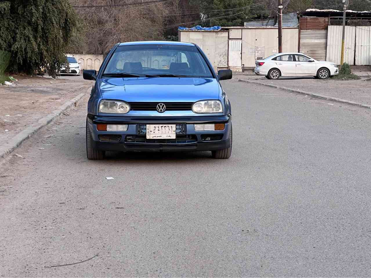 للبيع كولف موديل 1992محرك 1800 قبق اسود المرغوب

كير اوتماتيك تبريد شغال تتفه شغاله كهربائيات كلها شغاله

رقم بغداد سنويه عضم عاج تحويل شوكت متحب اني حاضر

سياره جاهزه ما بيها نقص اي شي ومعمرها بل جديد ع ايدي

مكفوله من اي ضربه او خياس فقط صبغ جماليه صور قبل الصبغ عندي 
داخل كلش نضيف ما بي اي شي وكلشي بل سياره شغال 

صدرين جدد مبدل ترايها ناعم تخم تاير جديد تخم ويل جديد

جام كهرباء شغال سنتر لوك مسجل بلوتوث سستم صوت 

سياره مصروف عليها كلش هوايه وما بيها شي ممسوي 

السعر 47 ورقه وبي مجال للشراي العنوان بغداد حي الخضراء 
*********** للستفسار اتصل ممتواجد ع النت بغداد, العراق
