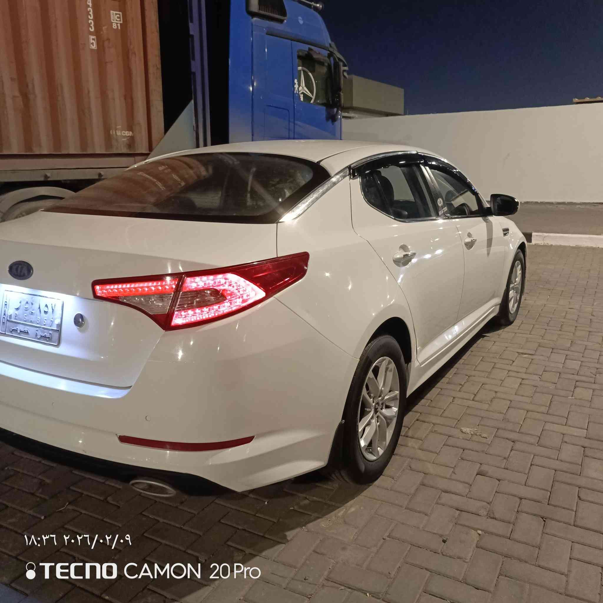 سلام عليكم كي 5 موديل 2012 للبيع وارد كوري ما ينكفل من الصبغ السياره كفاله من الضربه وتبديل بيها مكانات صبغ السياره مكفوله مكينه كير حداد السياره جاهزه من كلشي العنوان ابو الخصيب رقم بصره مشروع وطني السنويه لل27 بنهايتها للأستفسار على الرقم *********** السعر 110 بيها مجال قليل للشراي
