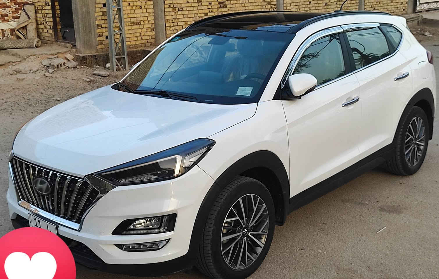 هونداي توسان 2020 خليجي  مواصفات كوري محرك 2000 سي سي (دوش) المرغوب
فول مواصفات شركه الكاصد ا– واحد على واحد

ماشي 69  ألف كم 

كوري أصلي

المواصفات:

السياره بصمه 

سقف بانوراما

فتحة داخلية

كشنات جلد مع تبريد قطعتين

شاشة كبيرة

تحكمات على الستيرن

مرايات شفط مع إشارات بالمرايات

لايتات أمامية LED (بالدعامة)

لايتات خلفية LED

عدسات

بريك رجل

5 ويل كب

ثلاث أنظمة قيادة:

تحكم بالإضاءة

أبواب أمامية بصمة

جنطة بصمة

حساس خلفي

كامرة خلفية

معلومات إضافية:

السيارة باسمي

سنوية وأرقام بغداد الجديد 

بصمتين مال الشركة موجودات

تايرات جديدة

شرط التحويل نفس اليوم 

مولااحضه البنيت بارد مصبوغ شرط بلون سياره  

مكان السيارة بابل ***********
