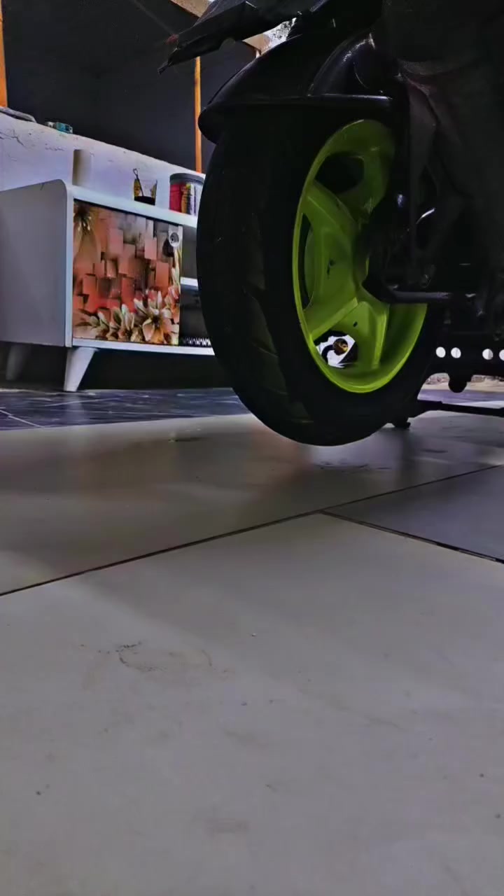 السلام عليكم دراجه سكنس جبلي للبيع بلادي ما مفتوح  مراوس بوليس مصطره وبيع السعر خاص المكان نجف كوفه التواصل ***********
