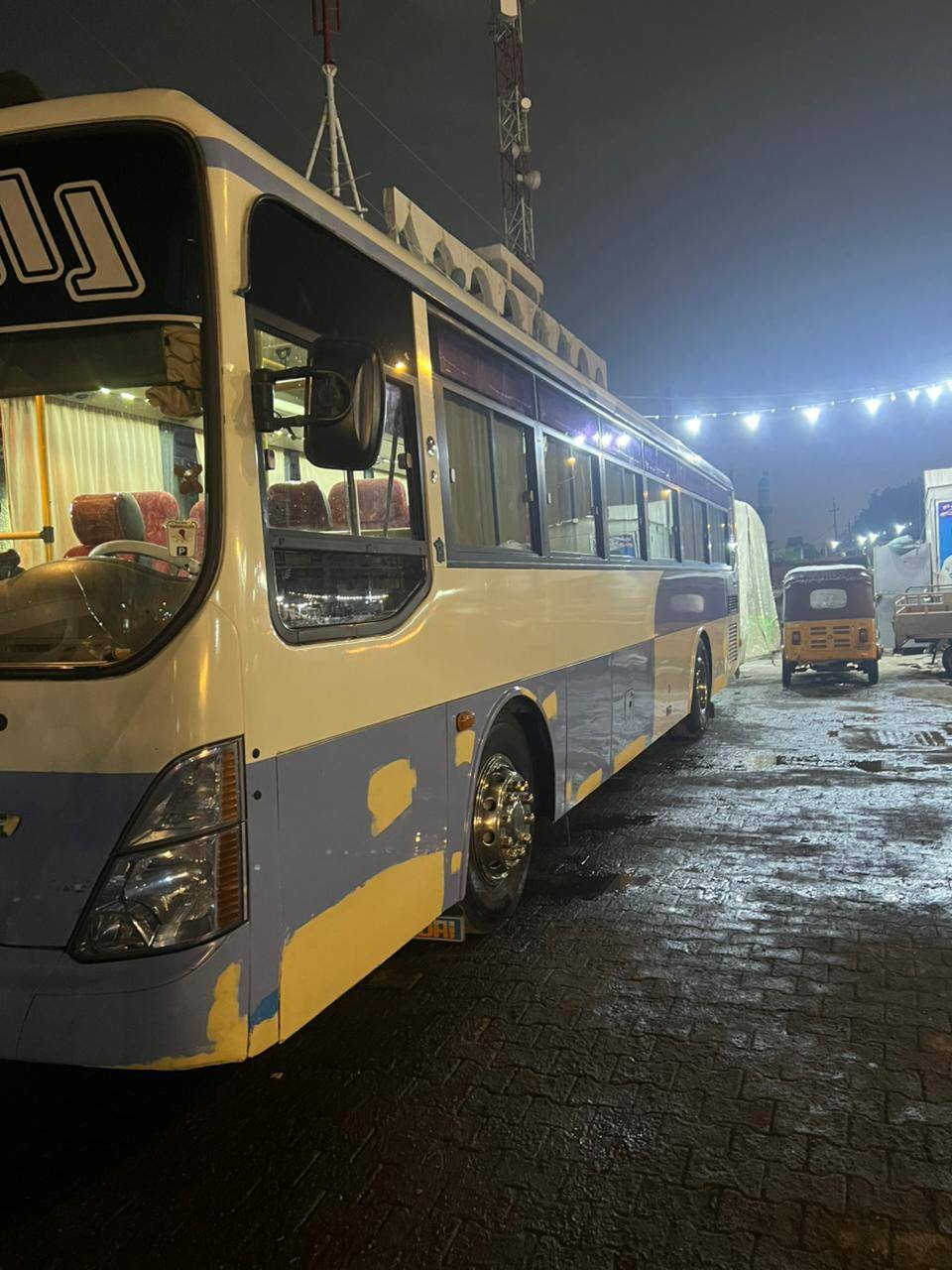 سيارتين للبيع هونداي موديل 2001 وموديل 2008 رقم الهاتف ***********
