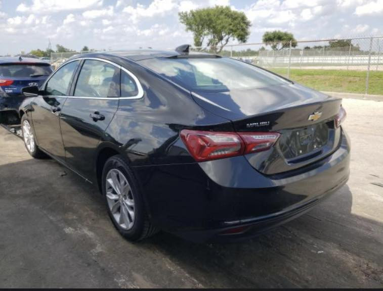 🛞نــوع الــمـركـبة:- شوفر ليت - ماليبو LT
💵الـــــســعـــــر 118 $ 

🪙الـــــمــوديــــل:-2020
‎⚙️حــجـم الـمـحرك:-1.500 توربو 🚀
🧭الــــعـــــــــداد:102 الف ميل
💌اللــوحـــــــة:- بغداد رقم جديد سنويه جديدة وهزة جديدة
💥الايــــربــاكـــات:- سليمة بلادي 

#ملاحظة:- #الضرر:-  موضح بالصور بدون صبغ محرك شاصي حداديه راديترات كلهن كفالة وشرط الفحص والسيارة جاهزه من كلشي دنيار ماتصرف 
ادامة منظومة احتراق جديدة 
حجر بيئة جديد 
صدر امامي وخلفي جديد

          💎💎#الـــــــمــــواصــــفــــات💎💎

♦️شاشة كبيرة 
♦️كامرة خلفية
♦️بصمة تشغيل 
♦️بصمة أبواب
♦️تشغيل عن بعد
♦️تحكم أستيرن
♦️لايت زنون ناصي 
♦️كشن الأمامي كهربائي
♦️ تدفئة كشنات 
♦️سبايدر خلفي

📩#للاستفسار__والتواصل :- عــلـى الرقم الموجود

#اسيا :-***********📲📲

العنوان:-بغداد - حي الجهاد
