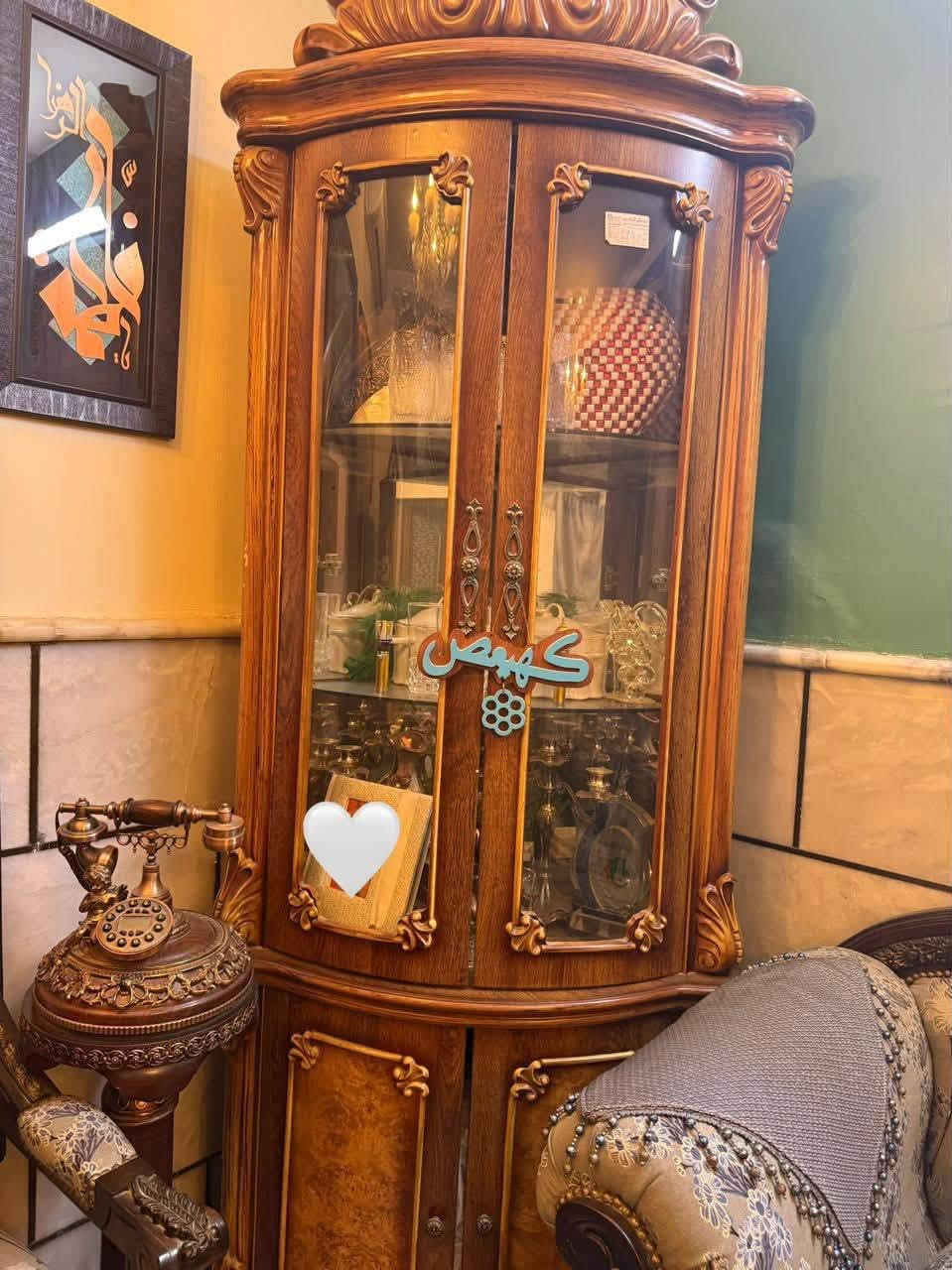 اثاث منزل لبيع الاتصال بالرقم ***********
