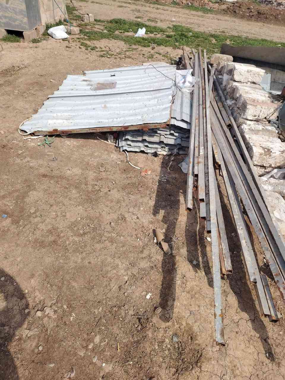 شلمان شخاط وجينكو
لبيع هاذ رغم صاحبهن ***********
