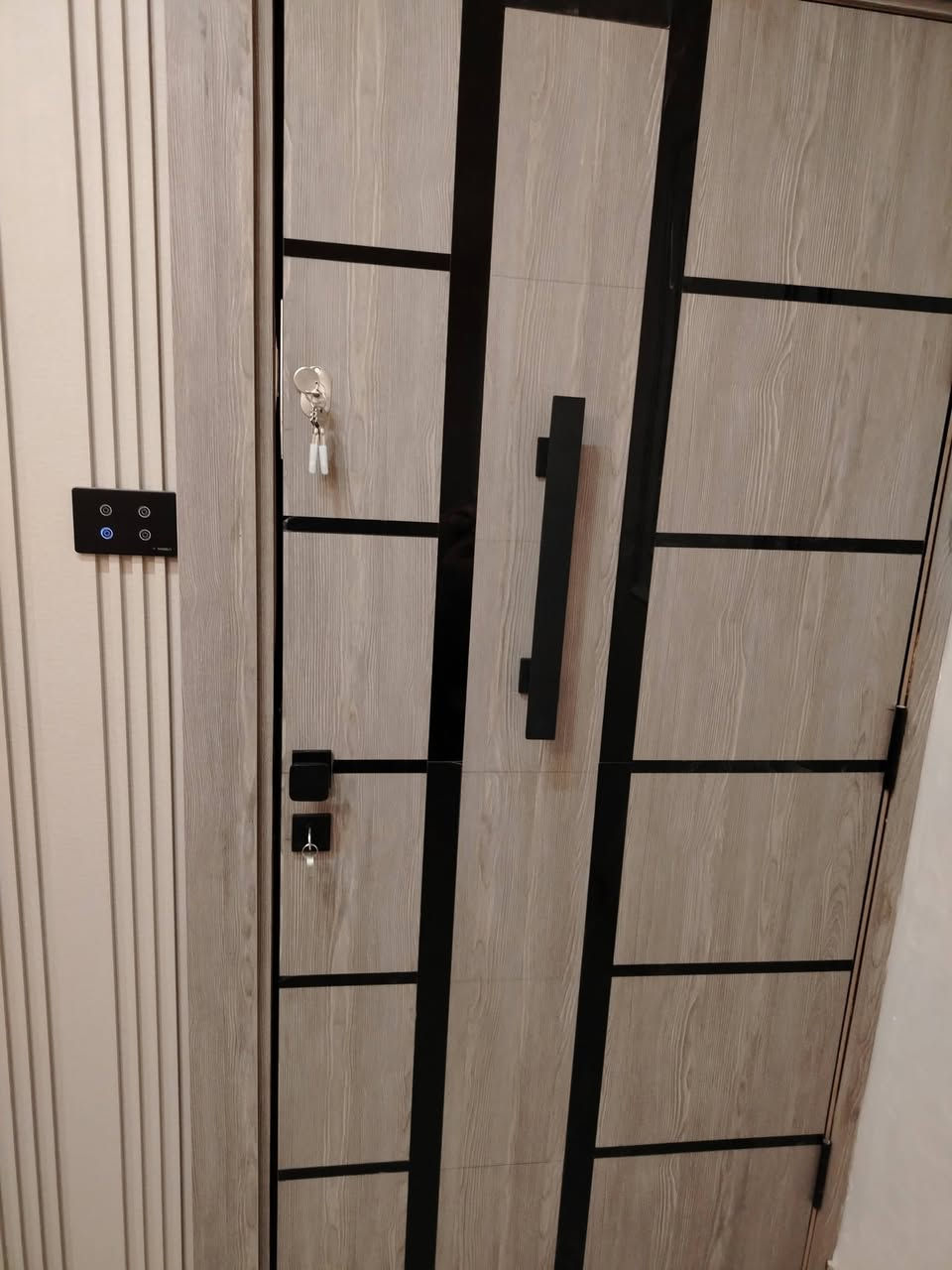 عروض على ابواب الخشب #الداخليه #الخارجيه
يتوفر عدد من موديلات البواب الحصريه 
ابواب قشره الجوز 
ابواب قشره البلوط
ابوب pvc 
ابواب لامنيت 
ابواب السحاب
ابواب الزوجاج
افضل تشكيله متوفر في منجره محمد طعمه 
للتواصل معنا على رقم
0789752659.


**إذا كنت صاحب هذا الإعلان وتريد حذفه لأي سبب، رجاءا أرسل رسالة إلى الدعم الفني**