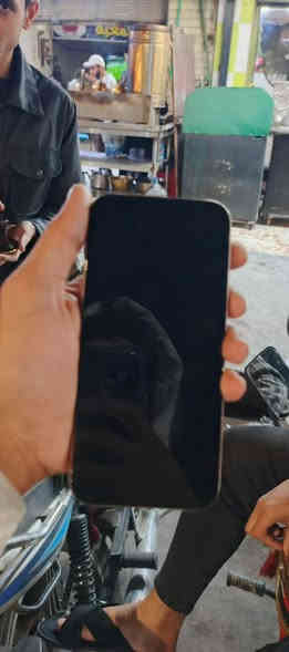 16 برو ماكس مصارله شهرين وشويه جهاز نضيف بطاريه ١٠٠ 
***********
