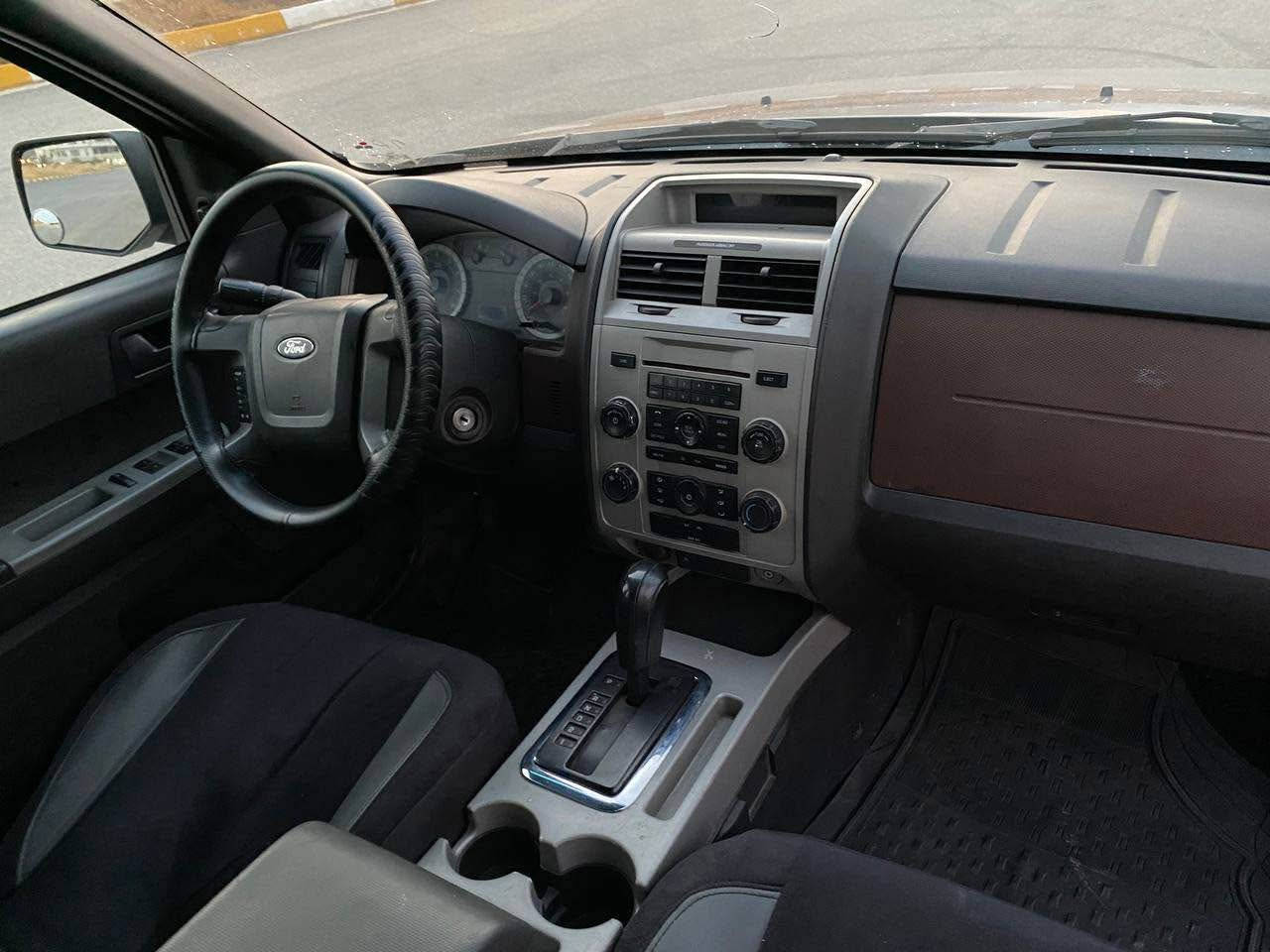 فۆرد ئیسکەیپ 
مۆدێل ٢٠٠٨
٦ پستۆن 
دەبڵ ئەکسل
ناو ڕەش
٤ جام کارەبا 
تولی سەقف
بێ بۆیاغه
 
بۆ نرخ پەیوەندی بەم ژمارەیەوە بکە
0750 176 91 09 رانية, السليمانية
