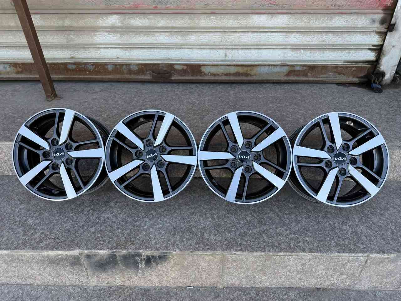 ويل كب كية سيراتو حجم 15 بيع او مراوس ***********  بصره قرب جامع الكواز
