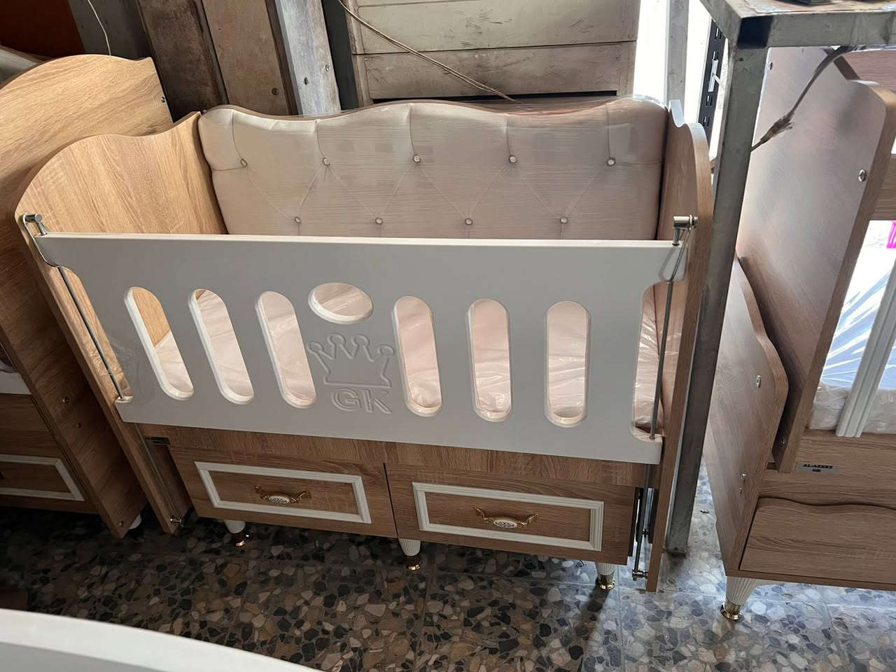 سرير طفل جديد كلش مع دوشك ب١٢٥ ينفتح من جانب الام


**إذا كنت صاحب هذا الإعلان وتريد حذفه لأي سبب، رجاءا أرسل رسالة إلى الدعم الفني**